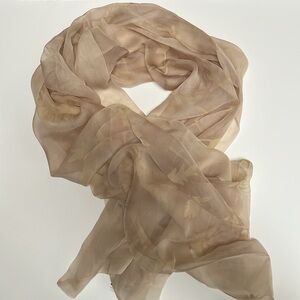 Giorgio Armani Scarf • Nude in color •